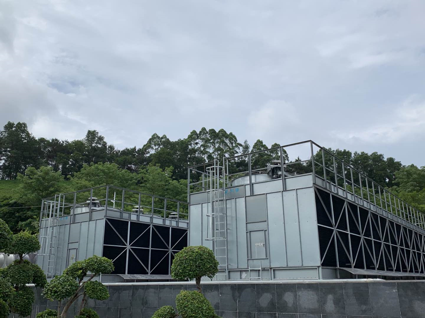 玻璃鋼冷卻塔開機時必須做的五項基本工作