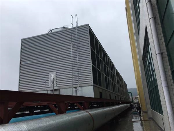 北京圓形逆流式玻璃鋼冷卻塔的工作過程及產品特點,